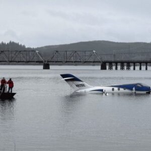 Small Corporate Jet Skids Off Runway in Coos Bay Crash
