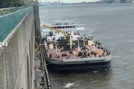 Hudson River Explosion on Sewage Vessel Kills One Worker
