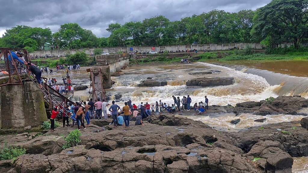 Maharashtra bridge collapse