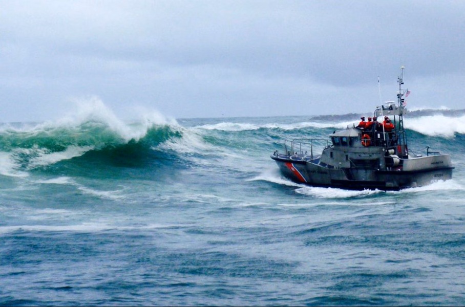 Coast Guard Suspends Search After Oregon Fishing Boat