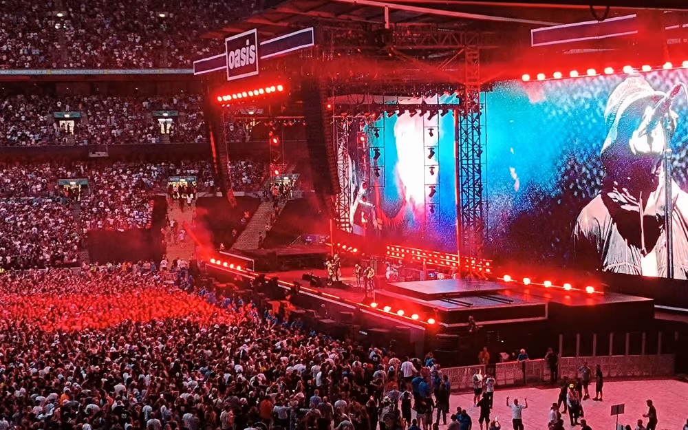 Fan Dies After Fall at Oasis Concert in Wembley Stadium
