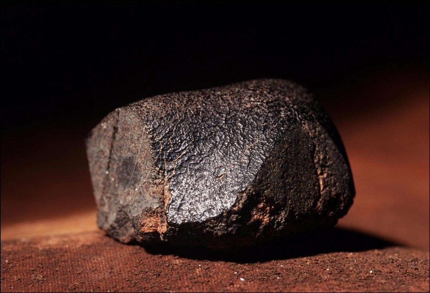 Niger Mars Meteorite Sale Triggers Smuggling Investigation