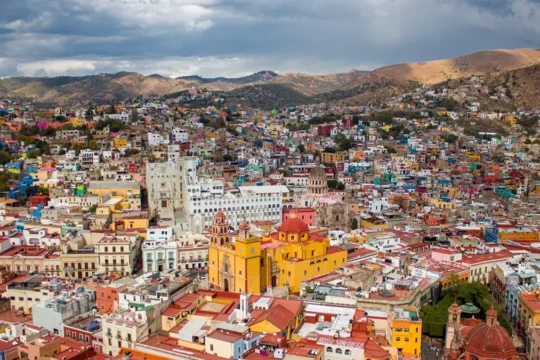 Three Dead After Catamaran Capsizes on Caloosahatchee River Near Cape Coral