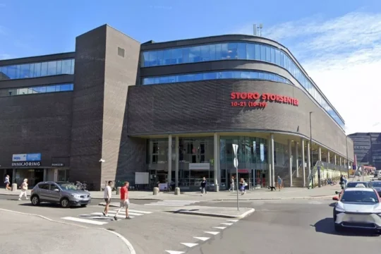 Oslo shopping center shooting sparks evacuation but no injuries reported