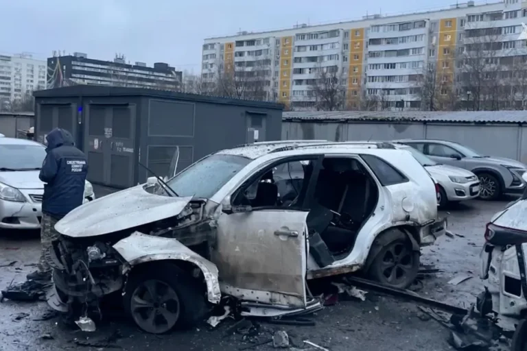 Russian general killed in Moscow car bomb, investigators open case