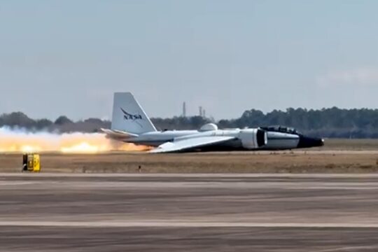 NASA WB-57 belly landing in Texas sent flames and smoke down the runway after a mechanical issue forced the research plane to touch down without landing gear.