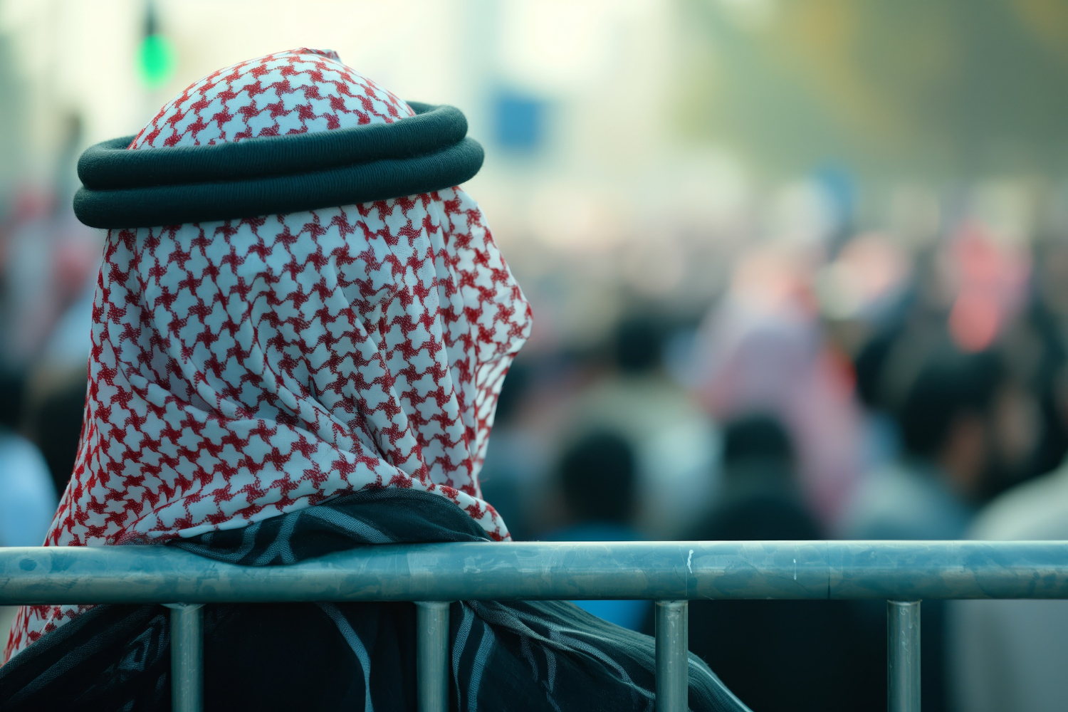 Saudi Role Emerges in Push to Continue Iran War"