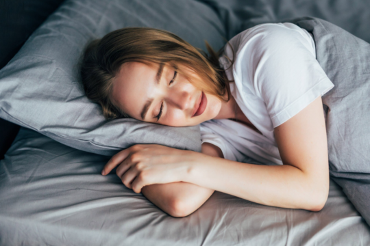 Sleeping for 11 minutes more each night, doing 4.5 additional minutes of brisk walking and eating an extra 50g of vegetables each day can significantly reduce a person’s risk of heart attack. Study found these small changes could help people avoid heart attacks and strokes by about 10%.