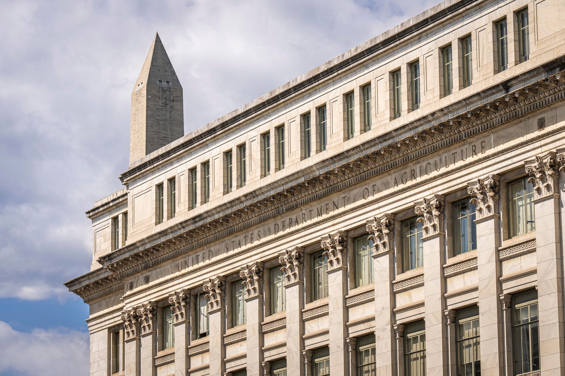 US Justice Department Pauses Cooperation Canada